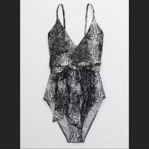 Aerie wrap one-piece swimsuit - size L Long